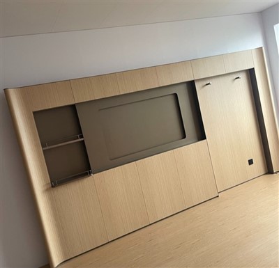 Tấm ốp tường màn hình TV khách sạn